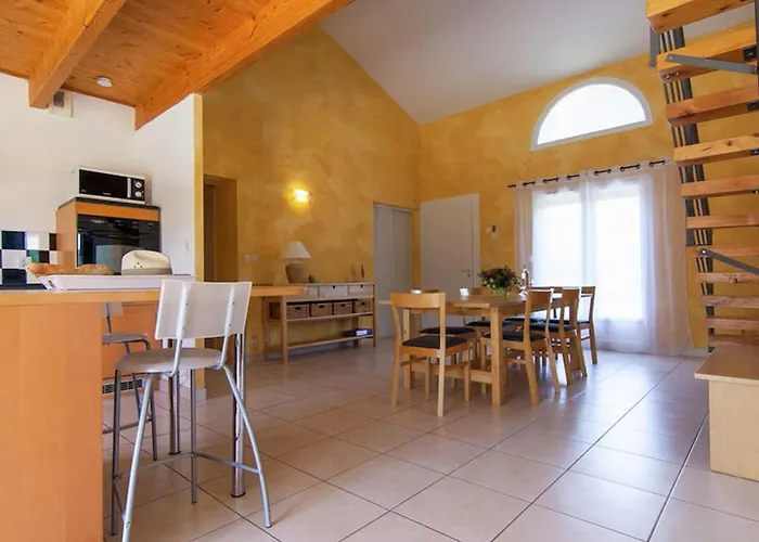 Holiday home Cethi Calamane