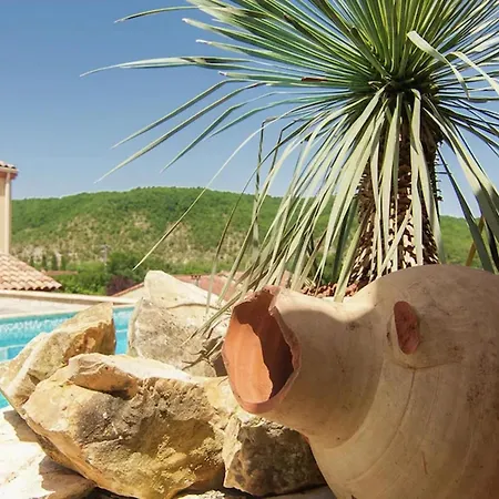 Hébergement de vacances Cethi Calamane